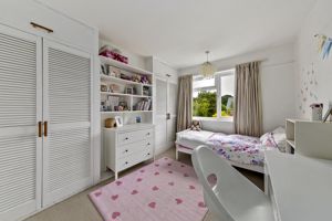 Bedroom- click for photo gallery